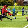 Obed Ugondu erzielt hier das zweite seiner beiden Tore für den 1. FC Rielasingen-Arlen, der die DJK Donaueschingen 3:0 besiegte.