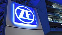 Die Konzernzentrale der ZF Friedrichshafen AG in Friedrichshafen: Geht es dem Stiftungsbetrieb gut, profitiert auch die Stadt davon, in ...