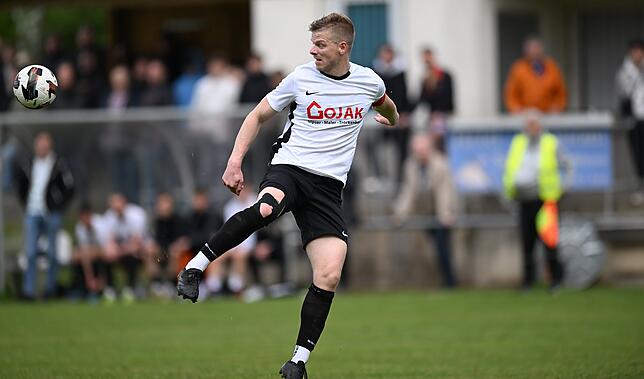 Bild 10: FC Wittlingen besiegt SG FC Wehr/Brennet mit 2:0 im Pokal-Viertelfinale – und wir haben Fotos!