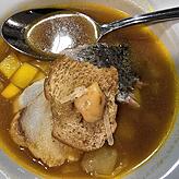 Frederik Bücheler, „Gasthof Adler Leitishofen“, Meßkirch-Menningen: Fischsuppe Bouillabaisse Art – Lachsforelle, Seeteufel und ...