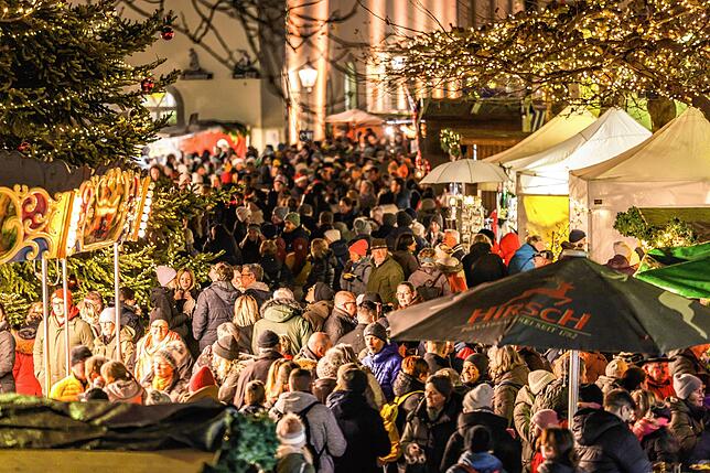 Bild 6: Bilder des Radolfzeller Christkindlemarktes