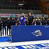 Stefan Wagner (rechts) im Interview mit Stadionsprecher Domenic Liebig. Der Geschäftsführer bastelt für die Schwenninger Wild Wings ...