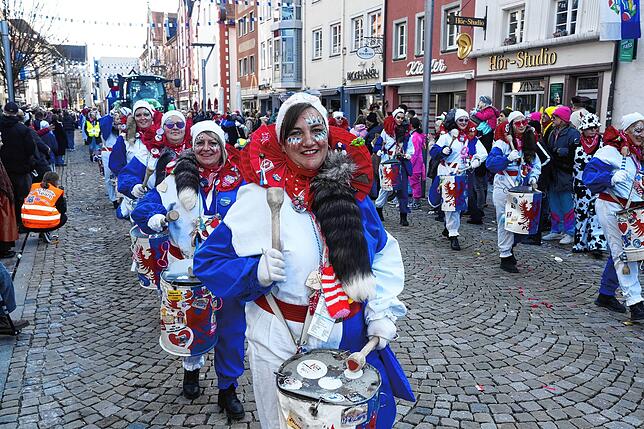 Bild 14: Gänsehautmomente beim Glonki-Umzug am Rosenmontag
