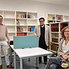 Clemens Hauser, Volker Habermaier und Ute Grauer im neuen Lehrerarbeitszimmer (von links).