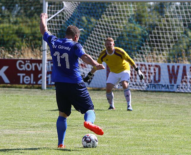 Bild 4: SV Görwihl besiegt den SV Luttingen im Pokal mit 5:2 &ndash; und wir haben Bilder!