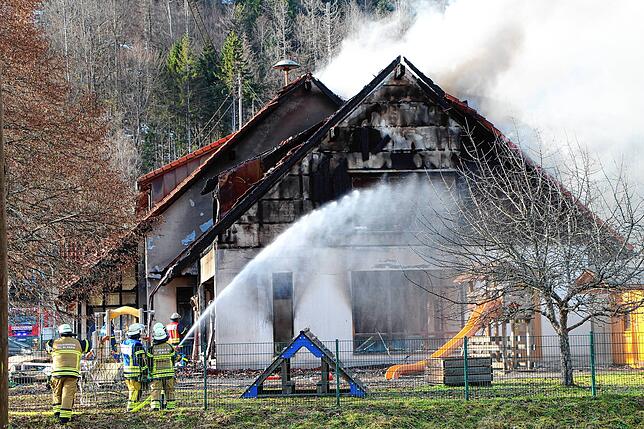 Bild 14: Bilder der Zerstörung: Was nach dem Brand im Kindergarten übrig ist