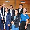Singens Oberbürgermeister Bernd Häusler (von links) begrüßt den neuen Schatzmeister des Krankenhaus-Fördervereins, Michael Stelzer. Er ...
