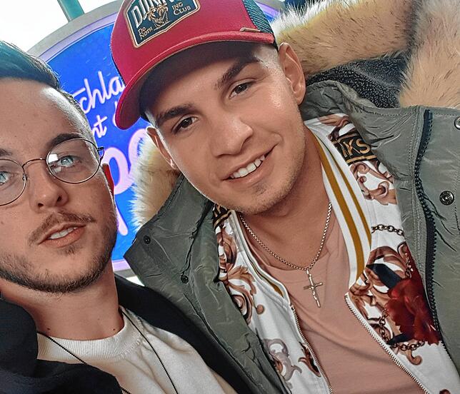 Selfie von Sascha Wilhelm mit Pietro Lombardi, der damals in der Jury saß und nun wieder sitzt.