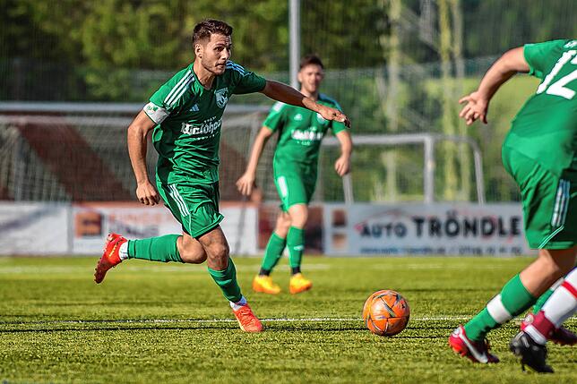 Bild 7: SV Waldhaus gewinnt bei der SG Weilheim/Gurtweil mit 2:1 &ndash; wir haben Bilder!