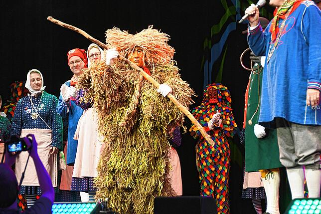 Bild 6: So schön war der Narrenspiegel der Singener Poppele-Zunft – hier sind alle Fotos