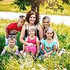 Melanie Emmerich aus Waldshut ist Mama von fünf Kindern. Clara (9), Marlena (7), Paula (6), Jonathan (4) und Fridolin (2,5; von rechts) ...