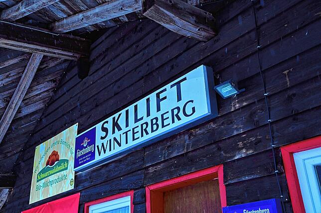 Auch der Skilift Winterberg wird nicht mehr öffnen. Die schneearmen Winter der vergangenen Jahre hat die Betreiber zu diesem Entschluss ...