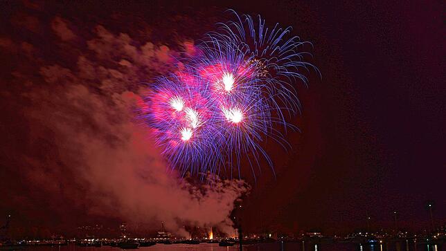 Bild 8: Konstanzer Seenachtfest 2022: Fotos vom großen Finale beim Feuerwerk an der Kunstgrenze