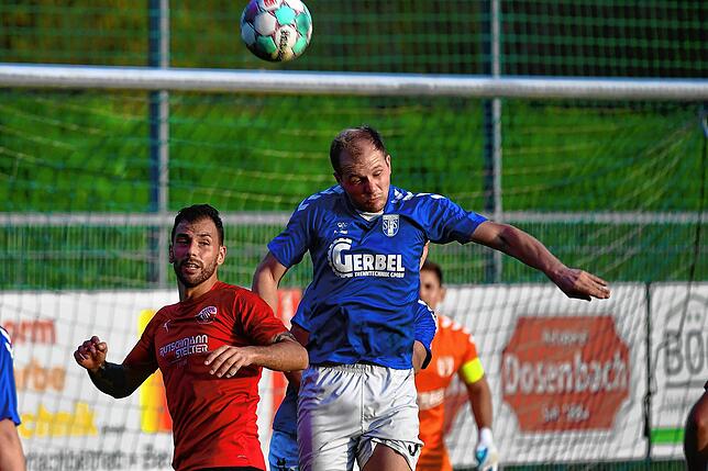 Bild 18: FC Hochrhein unterliegt klar mit 1:4 bei den SF Schliengen &ndash; und wir haben Bilder!