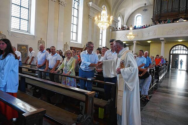 Bild 33: Alle Bilder zum großen Abschied von Pfarrer Sickinger