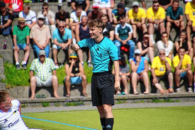 Bild 31: Die besten Bilder vom nervenaufreibenden Rückspiel um den Bezirksliga-Aufstieg in Schönwald