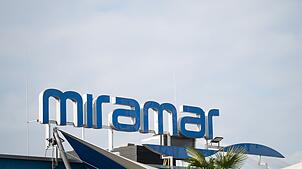 Das Erlebnisbad «Miramar» in Weinheim (Rhein-Neckar-Kreis) öffnet nach dem Millionenbrand im Dezember planmäßig erst im Juni wieder. ...