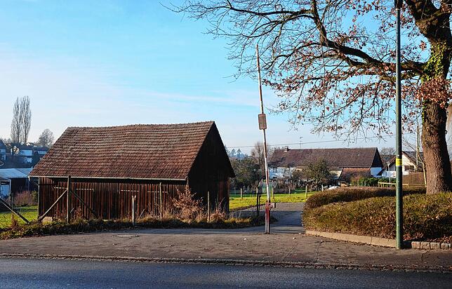 Die Arbeiten am neuen Dorfplatz werden in wenigen Wochen fortgeführt.