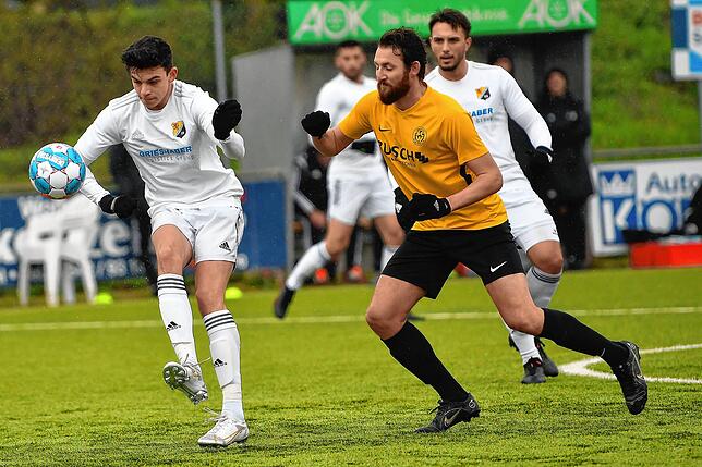 Bild 14: SV 08 Laufenburg kassiert beim SC Wyhl eine deftige 1:5-Klatsche &ndash; und wir haben die Bilder!