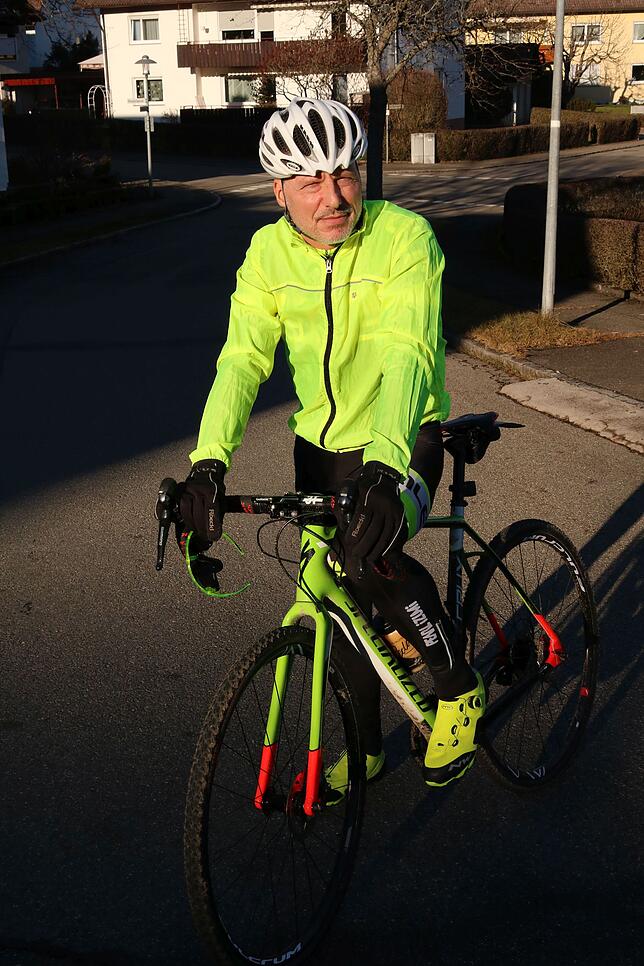 Der begeisterte Radsportler Oliver Heraucourt fährt schon wieder aus. Den Unfall im November und die Versorgung danach hat er keineswegs ...