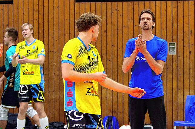 Bild 15: Jahresabschluss bei den Volleyballern des TSV Mimmenhausen. Wir haben die besten Bilder!
