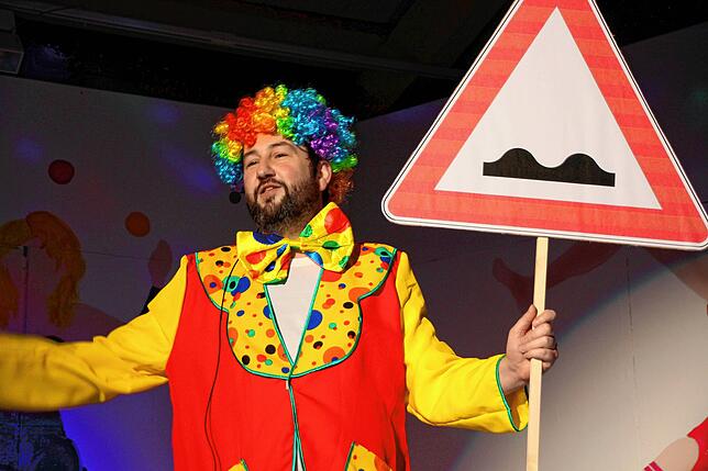 Bild 1: Die schönsten Bilder vom Circus beim Randenball 2025