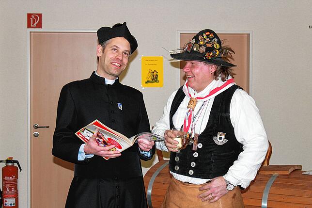 Bild 14: Bilder vom Narrentreffen in Nenzingen