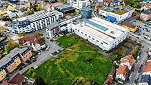 Das seit vielen Jahren leerstehende Einkaufszentrum Rößle in der Schwenninger Innenstadt. Die Stadt VS hat nun das Grundstück gekauft.