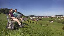 Die SÜDKURIER-Mitarbeiter Katja Huber und Yannick Peter haben für uns die Wanderung getestet und waren beeindruckt von Schwellbrunn.