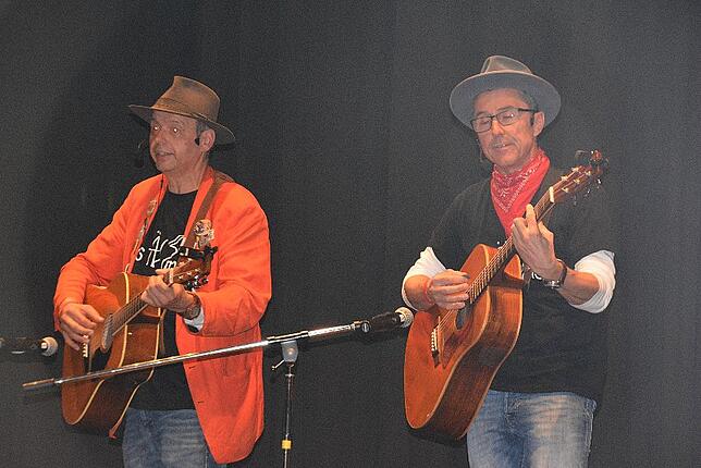 Bild 22: Narrentreffen der Urviecher-Zunft: Bilder vom Bunten Abend