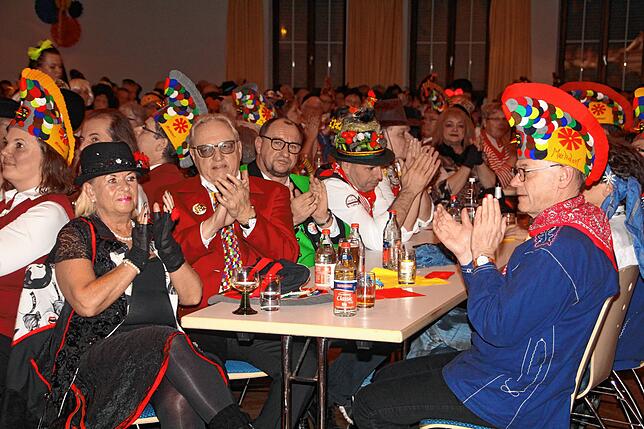 Bild 7: So schön war das Markdorfer Dreckkübelgschwätz: Unser Live-Protokoll aus der Stadthalle &ndash; zum Nachlesen