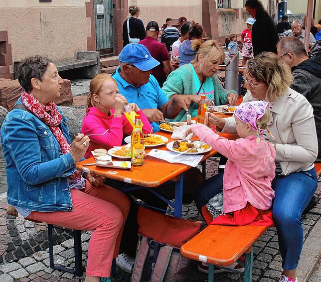 Bild 17: Straßenmusiksonntag in Bräunlingen von Beginn an gut besucht
