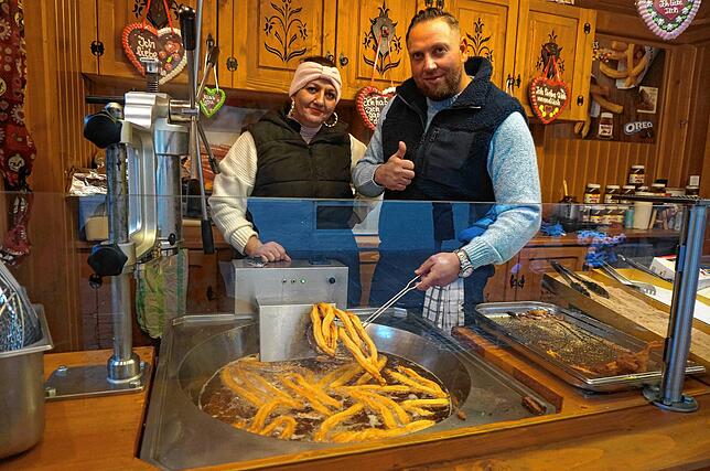 Die kulinarischen Angebote – hier die spanische Süßspeise Churros – kamen gut an.