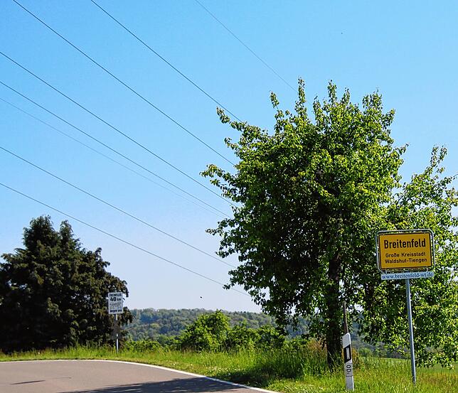 Schon heute sind Stromleitungen in Breitenfeld allgegenwärtig.