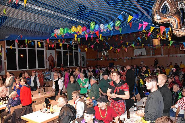 Bild 11: Bilder vom Bunten Abend in Heudorf am Fasnachstsfreitag