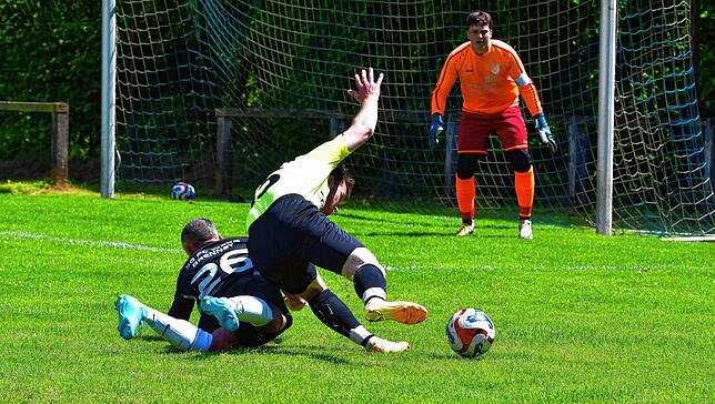 Bild 33: SV Eschbach siegt 3:0 bei Spitzenreiter SG FC Wehr/Brennet II – und wir haben Fotos!