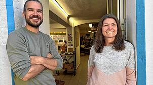 Seit drei Monaten läuft der Villinger Unverpacktladen auf Vereinsbasis. Danny Gronmaier und Silke Lopes vom Vorstandsteam sind froh, ...