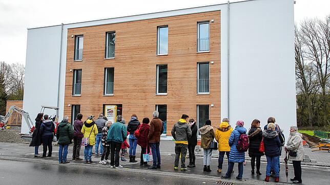 Mit dem Kapital der Anneliese-Bilger-Stiftung hat die Gemeinde Gottmadingen bezahlbaren Wohnraum geschaffen. Im Winter 2019 standen die ...