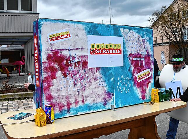 Bild 22: Bolupoly begeistert: Die schönsten Bilder vom Fasnachtsumzug mit Spielbrett-Motto in Bodman