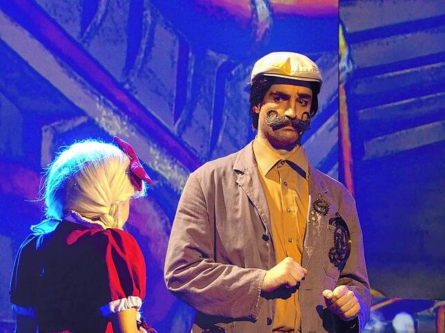 Bild 15: Musical-Karussell feiert Premiere: Das sind die Bilder (I)