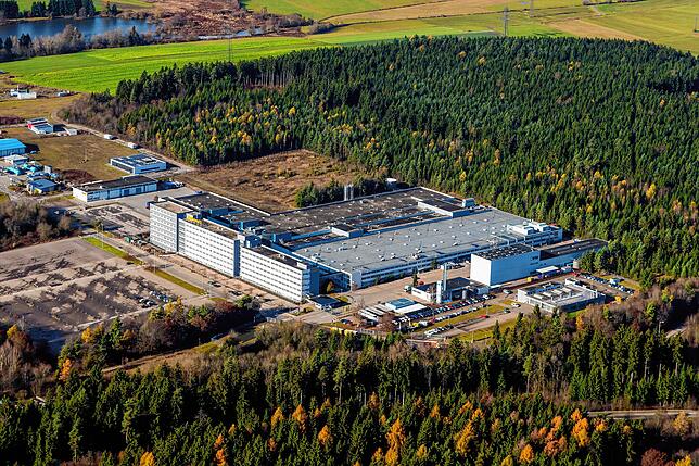 Mehr als 1300 Mitarbeiter sind im Conti-Werk in der Heinrich-Hertz-Straße beschäftigt.