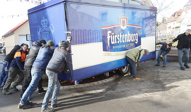 Bild 10: Pfohren packt an: So wird bereits jetzt für das Narrentreffen gearbeitet