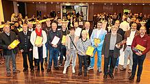 Viele Ehrungen für überdurchschnittlich engagierte Bürger kann Bürgermeister Strobel (dritter von links) auch in diesem Jahr wieder ...
