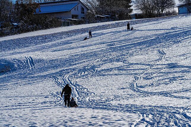 Bild 4: Wintereinbruch im Schwarzwald verschönert durch Schnee und Sonne