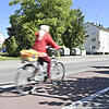 Künftige Wegführung für Radfahrer am Elefantenbrunnen (links): Um entlang der Haselbrunnstraße zu fahren, sollen die Radler den Radweg ...
