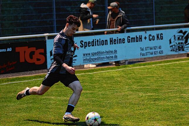 Bild 15: SG Stühlingen/Weizen bezwingt den FC Hochrhein mit 4:1 – und wir haben Fotos!