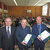 Der neue Dirigent der Stadtkapelle Blumberg, Andreas Hirt, bei einer Auszeichnung im Jahr 2018: Der Präsident des Blasmusikverbandes ...