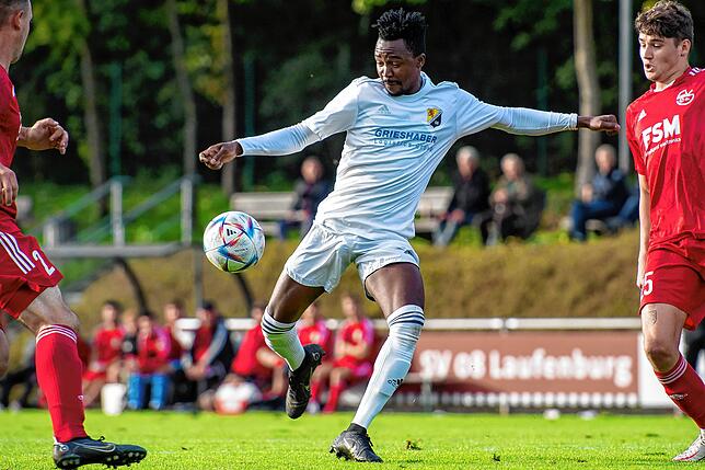 Bild 5: SV 08 Laufenburg verliert gegen den FSV Rot-Weiß Stegen mit 1:2 &ndash; und wir haben Bilder!