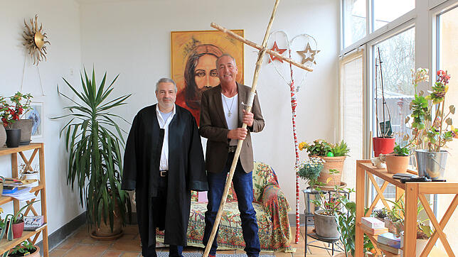 Udo Schulz (rechts) und sein Verteidiger Tomislav Duzel bereiten sich auf den Prozess vor.