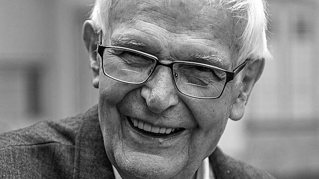 Arnold Becker.